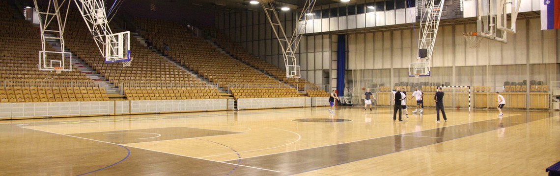 Ceniki/Small_hall_Tivoli
